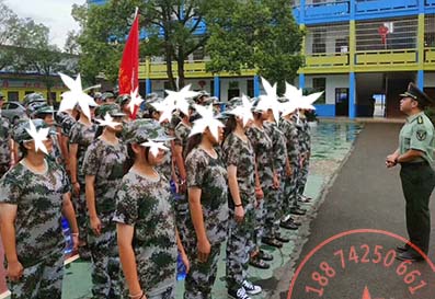 青少年国防教育基地